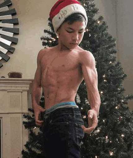 15 岁美籍越南裔少年李特里斯因健身走红，体脂仅 5.8%